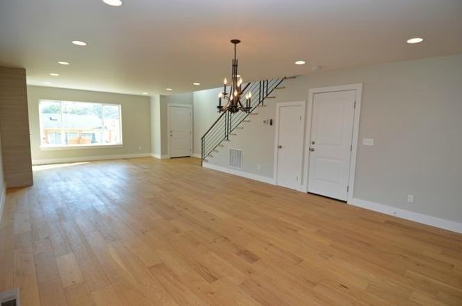 9105 20th Ave Ne - Photo 6 of 18
