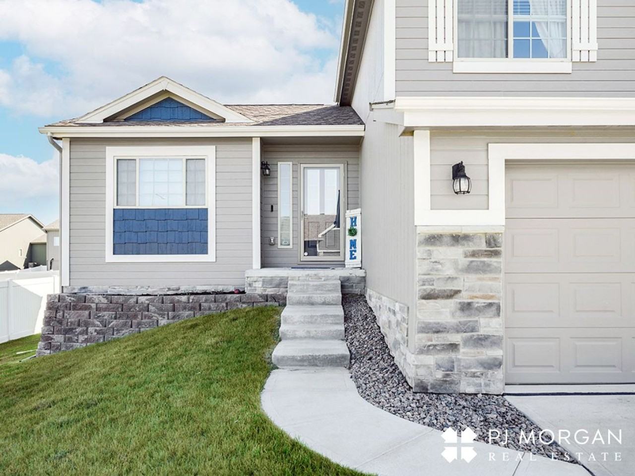 16619 Hanover St - Photo 2 of 29