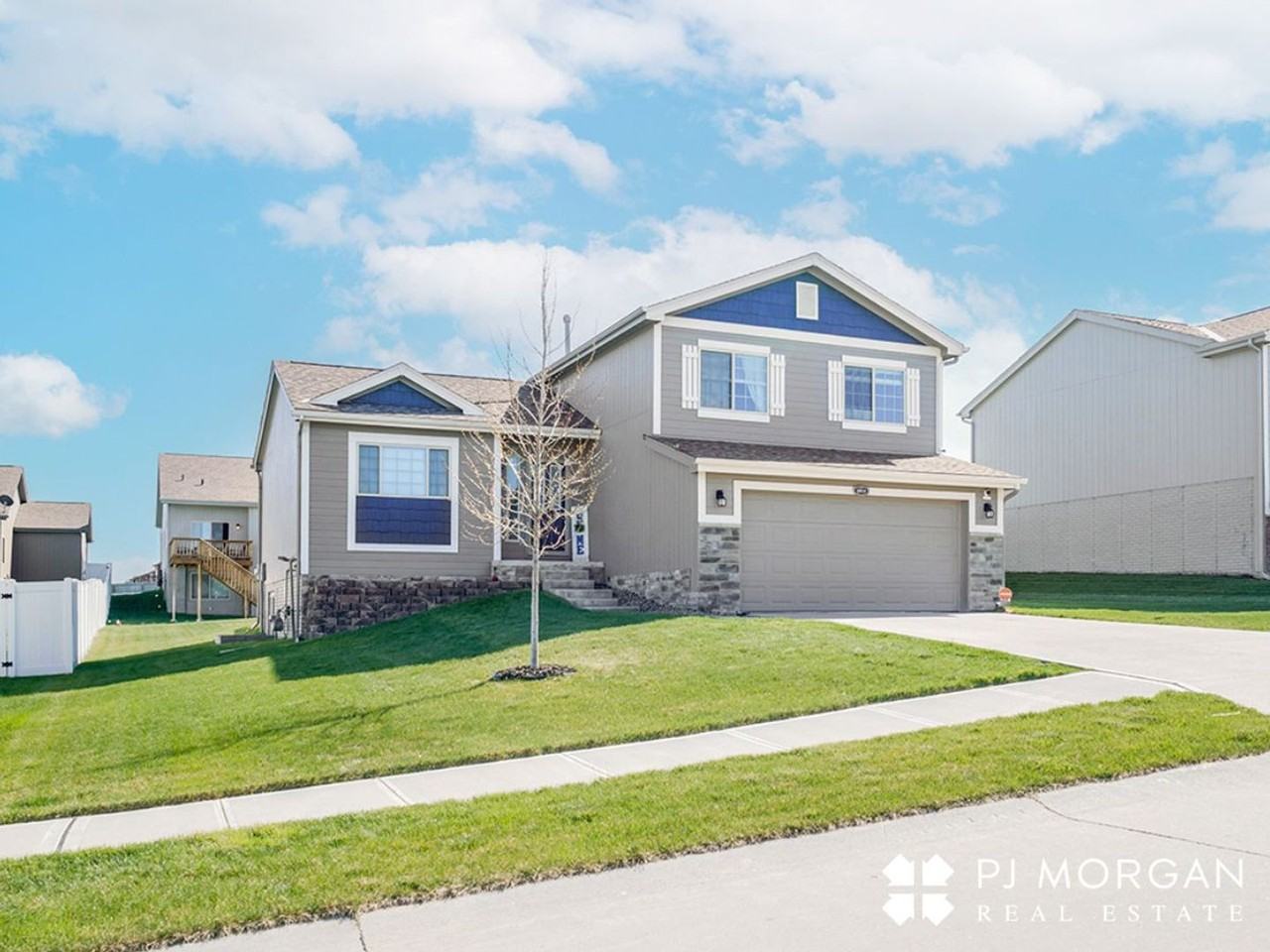 16619 Hanover St - Photo 3 of 29