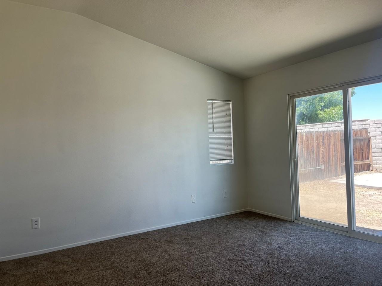 13892 Summer Wind St - Photo 5 of 14