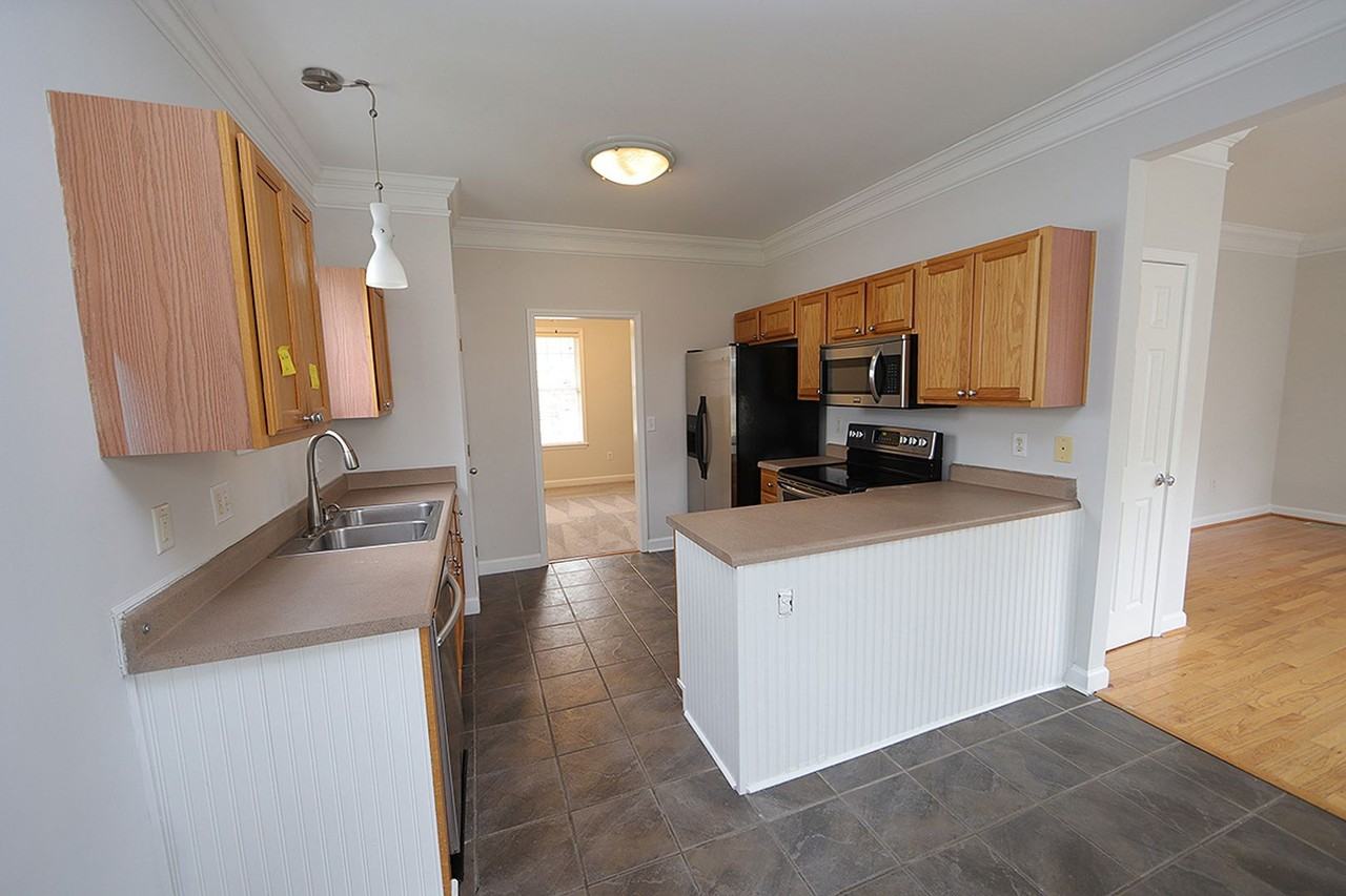 8338 Hobhouse Cir - Photo 2 of 15