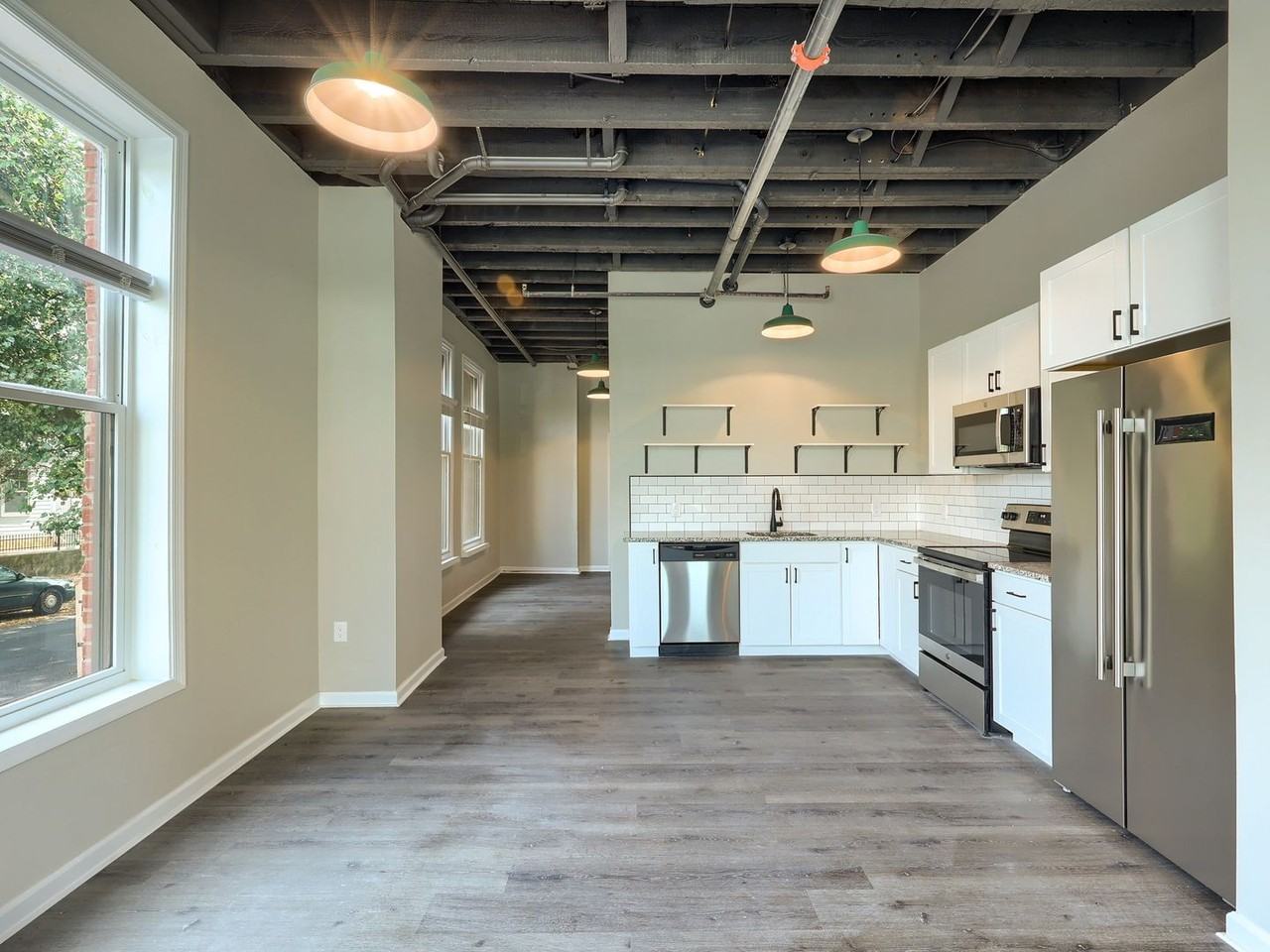 1000 N 6th Street - Photo 3 of 39
