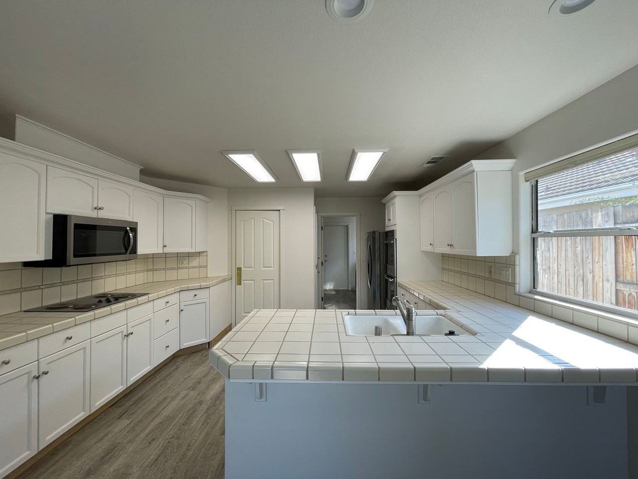 4720 W Monte Verde Ct - Photo 7 of 22