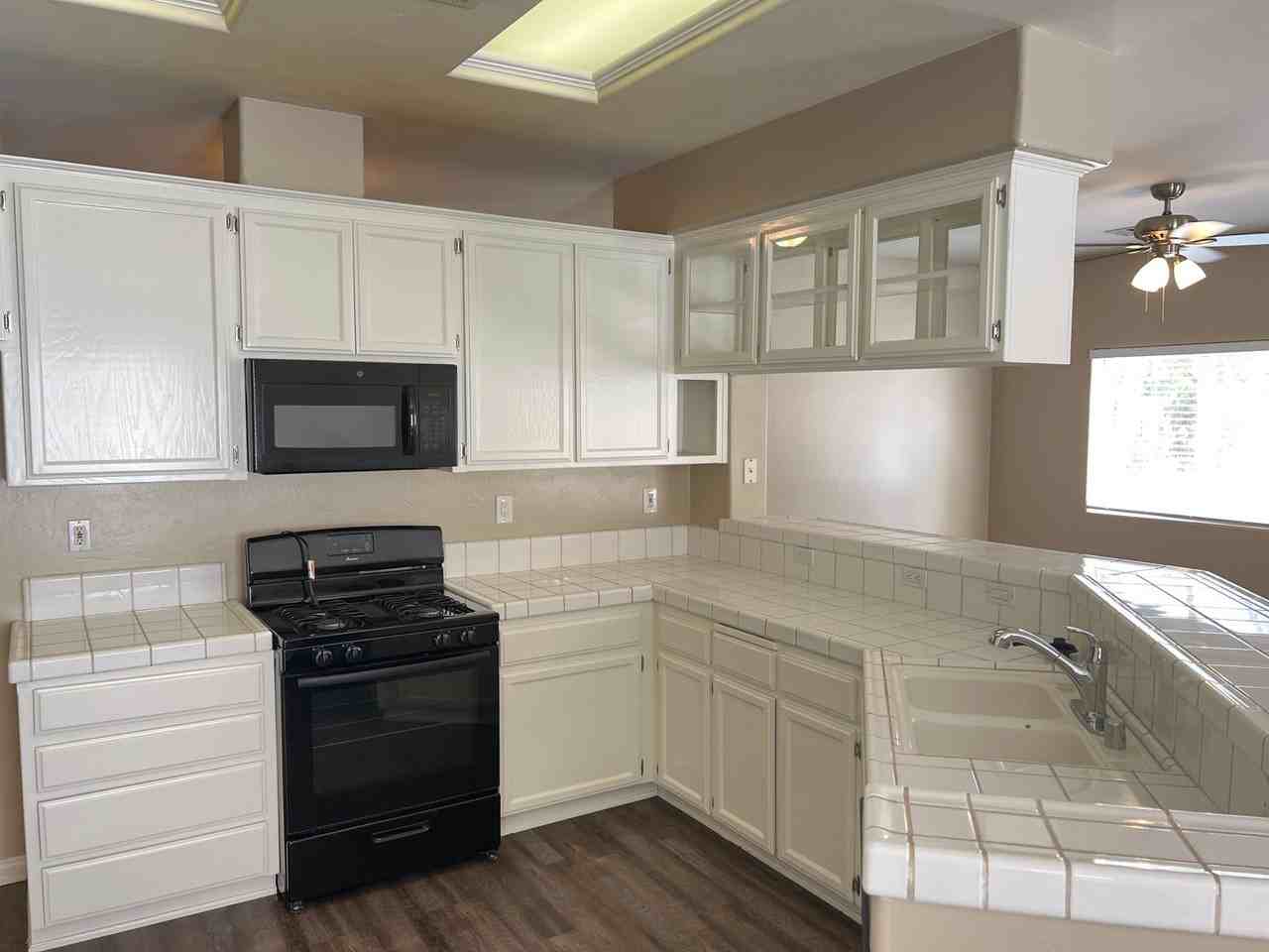 8417 Seven Hills Dr - Photo 6 of 17