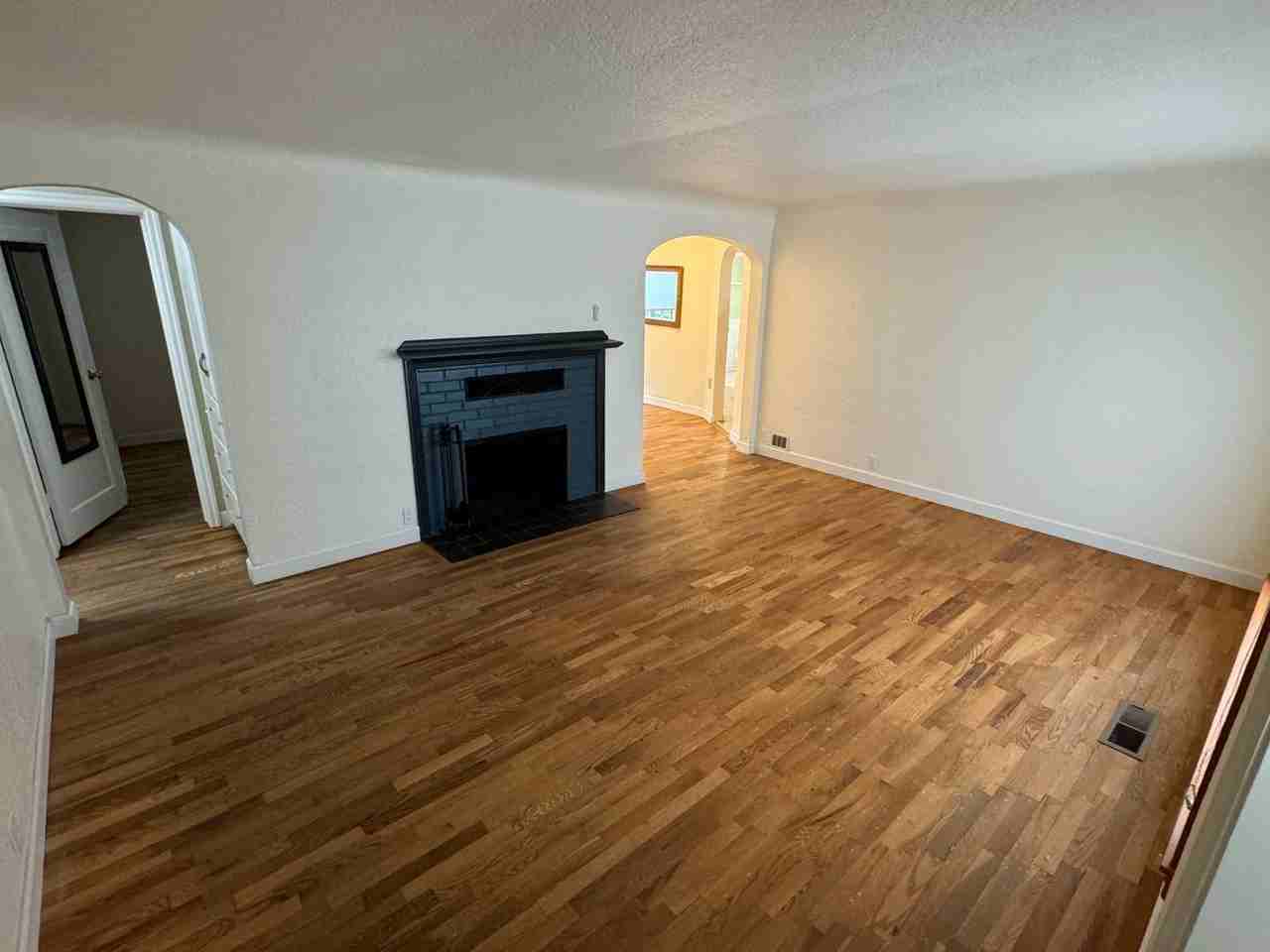 815 E 28th Ave - Photo 4 of 24