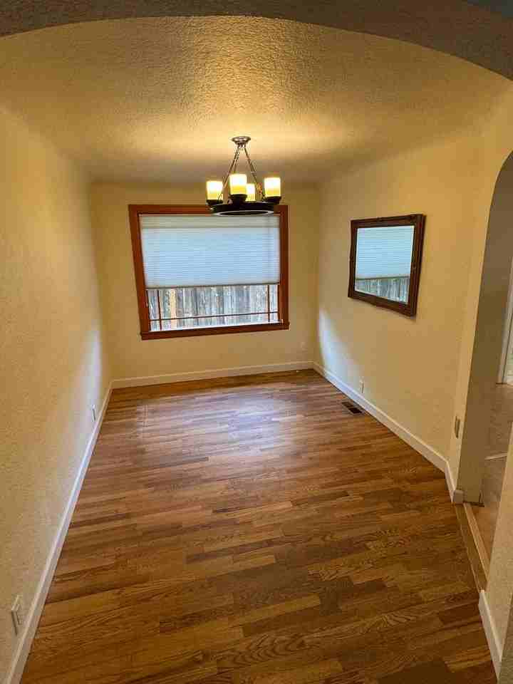 815 E 28th Ave - Photo 6 of 24