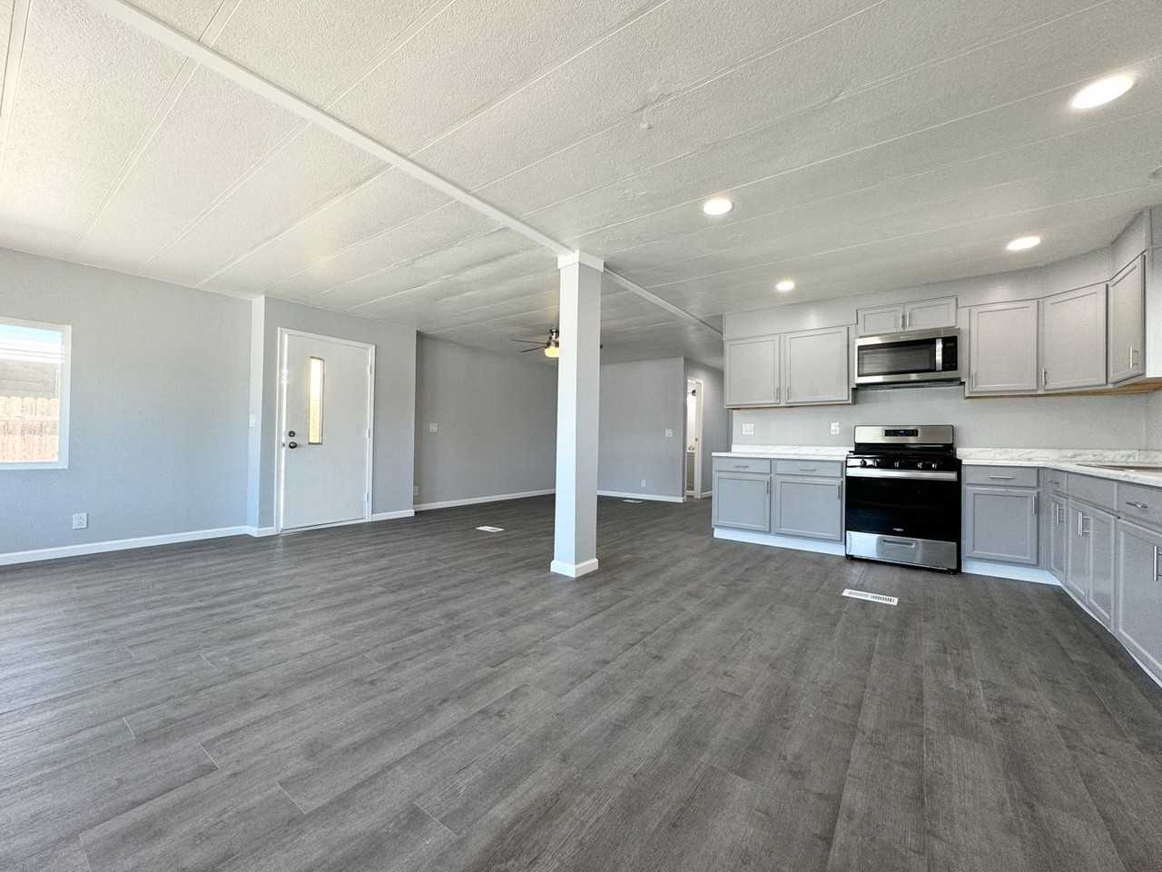 32420 Camilla Cir - Photo 3 of 17