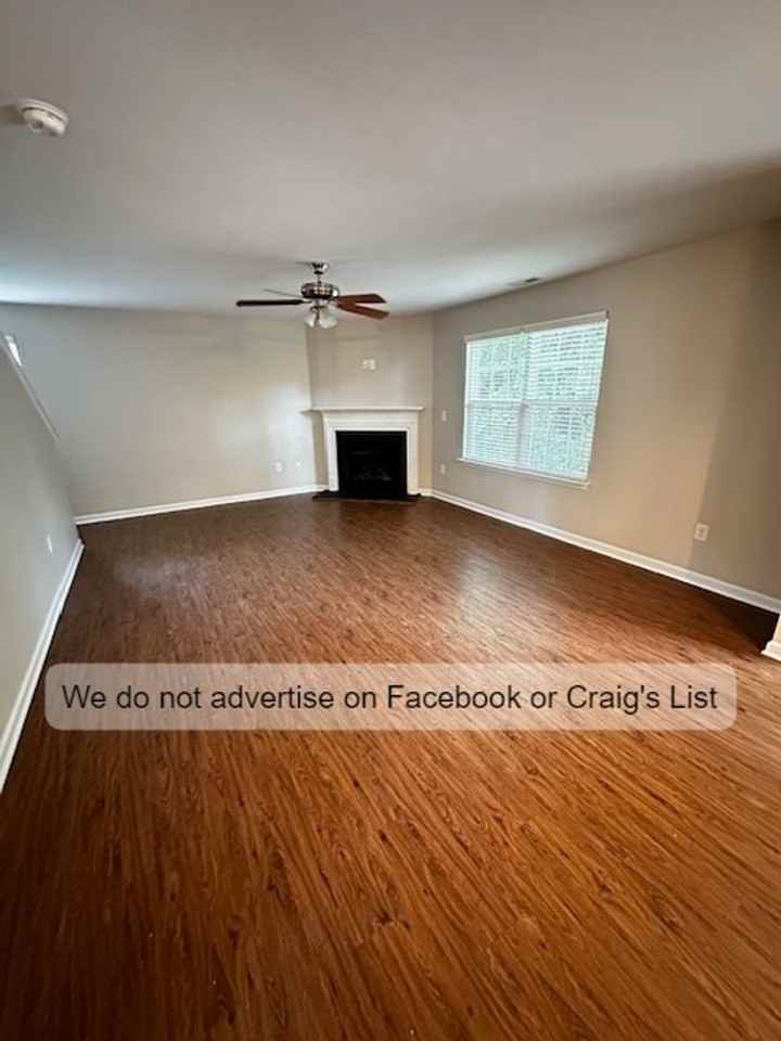 364 Crane Way - Photo 3 of 16