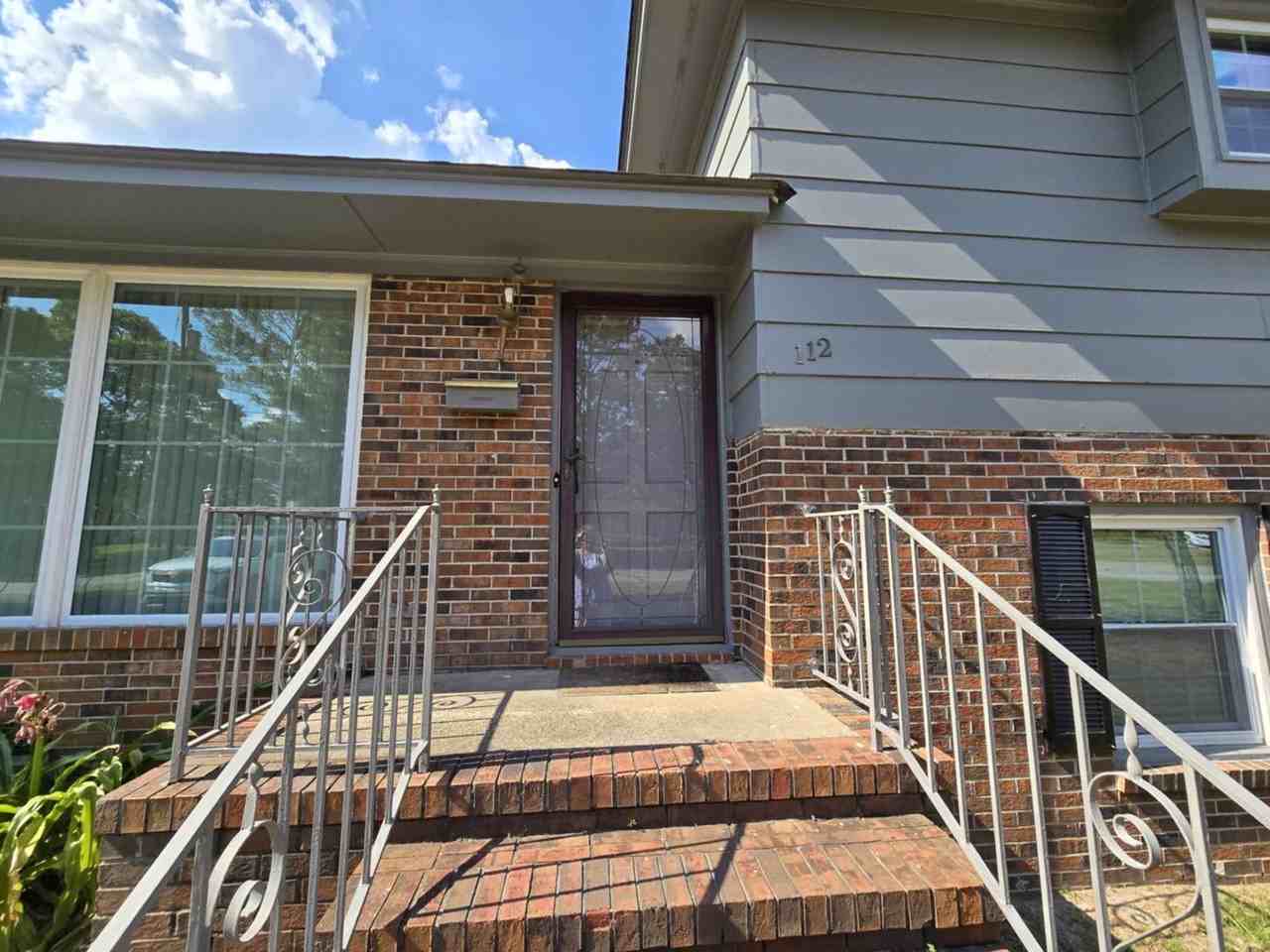 112 Chloe Dr - Photo 3 of 26