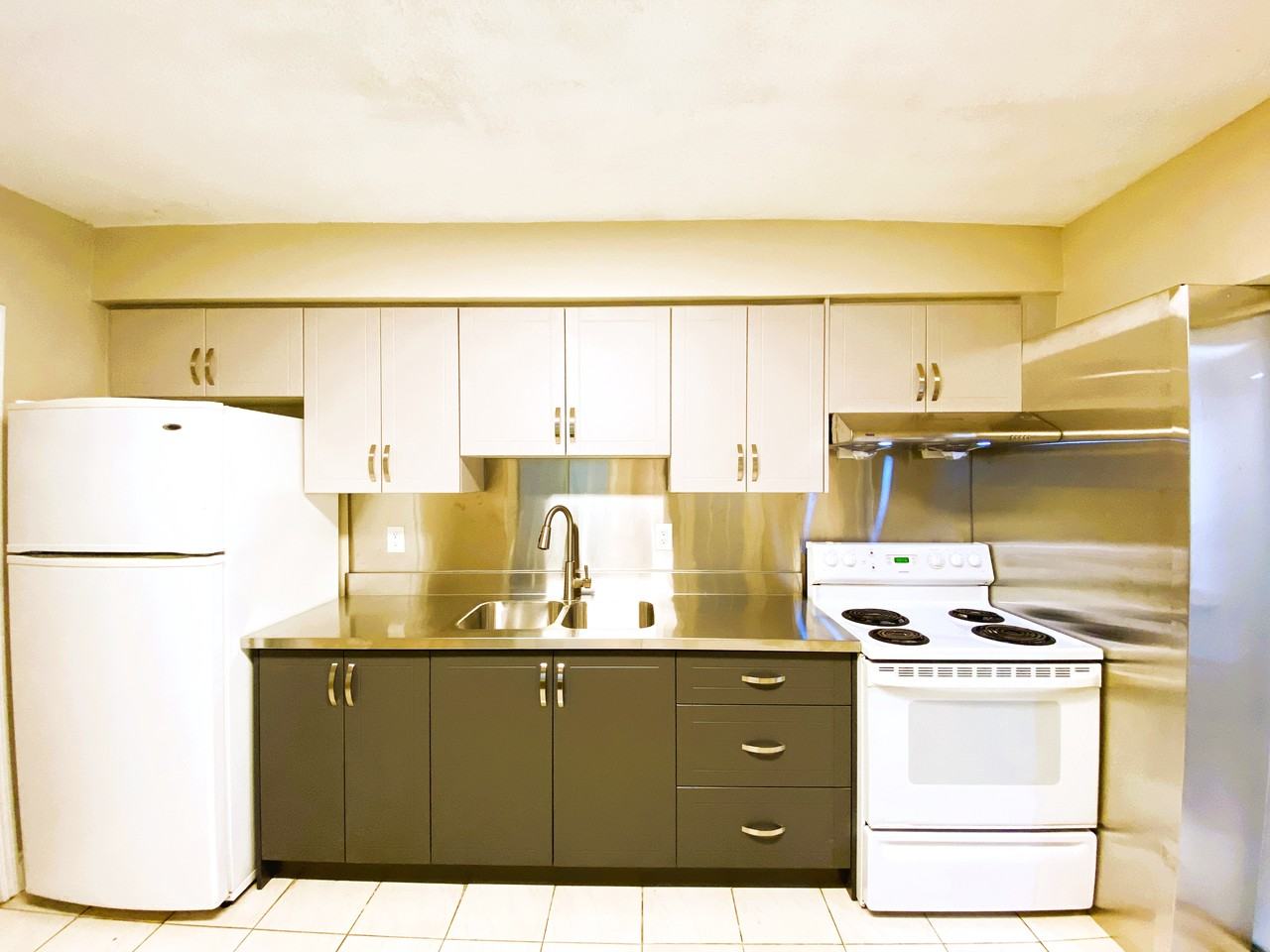 341 Broadview Avenue #2nd Fl - Photo 5 of 21