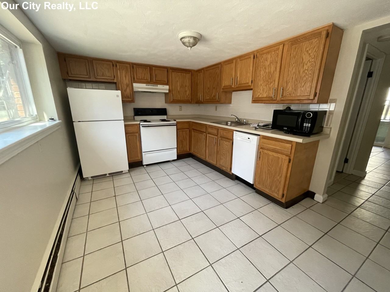 Suffolk St #17A - Photo 2 of 8