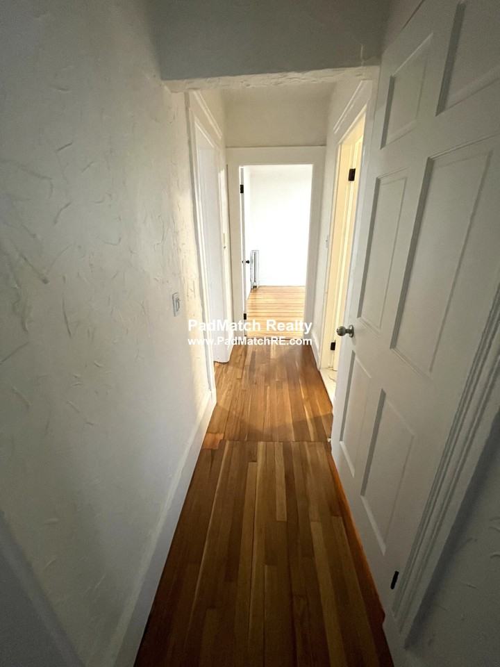 32 Bowen Ave #3 - Photo 5 of 21