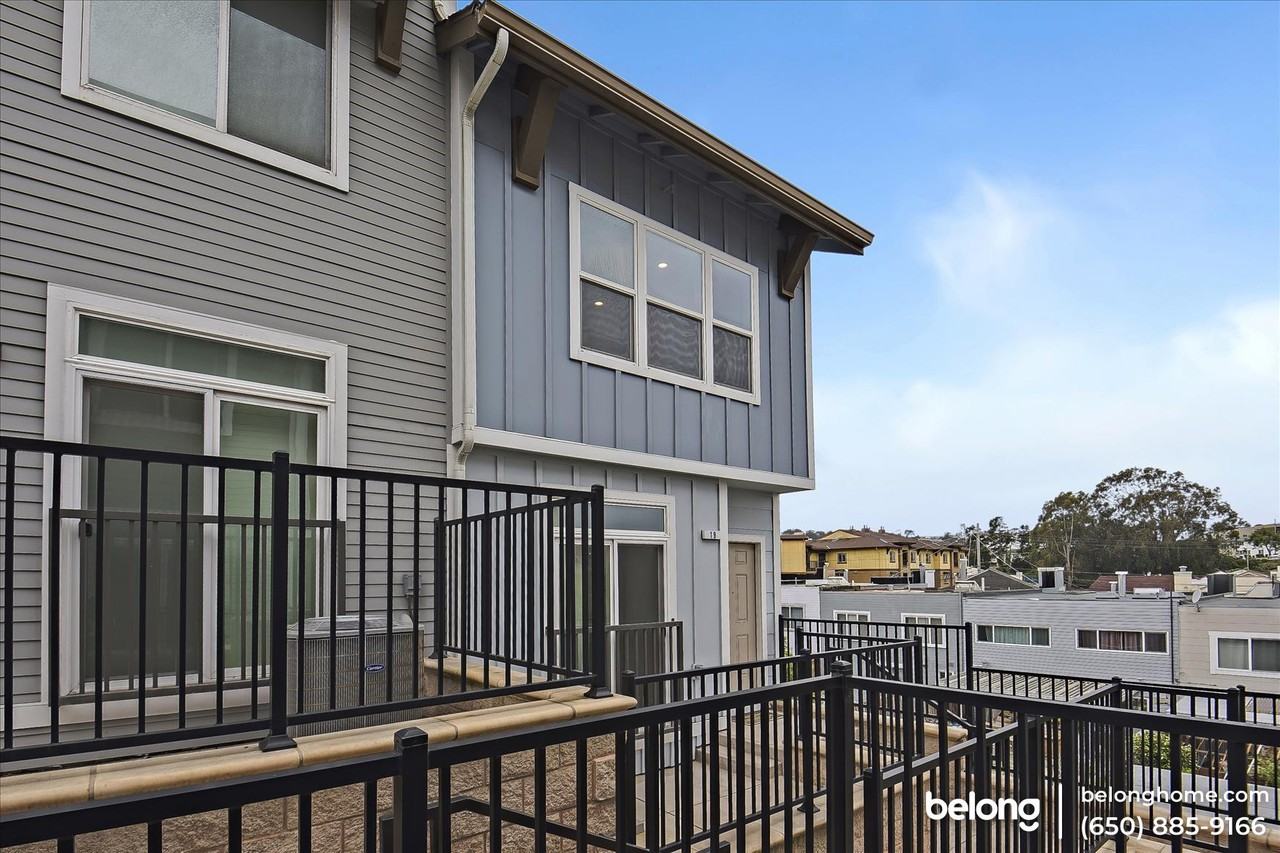 19 Hibiscus Ct - Photo 3 of 50