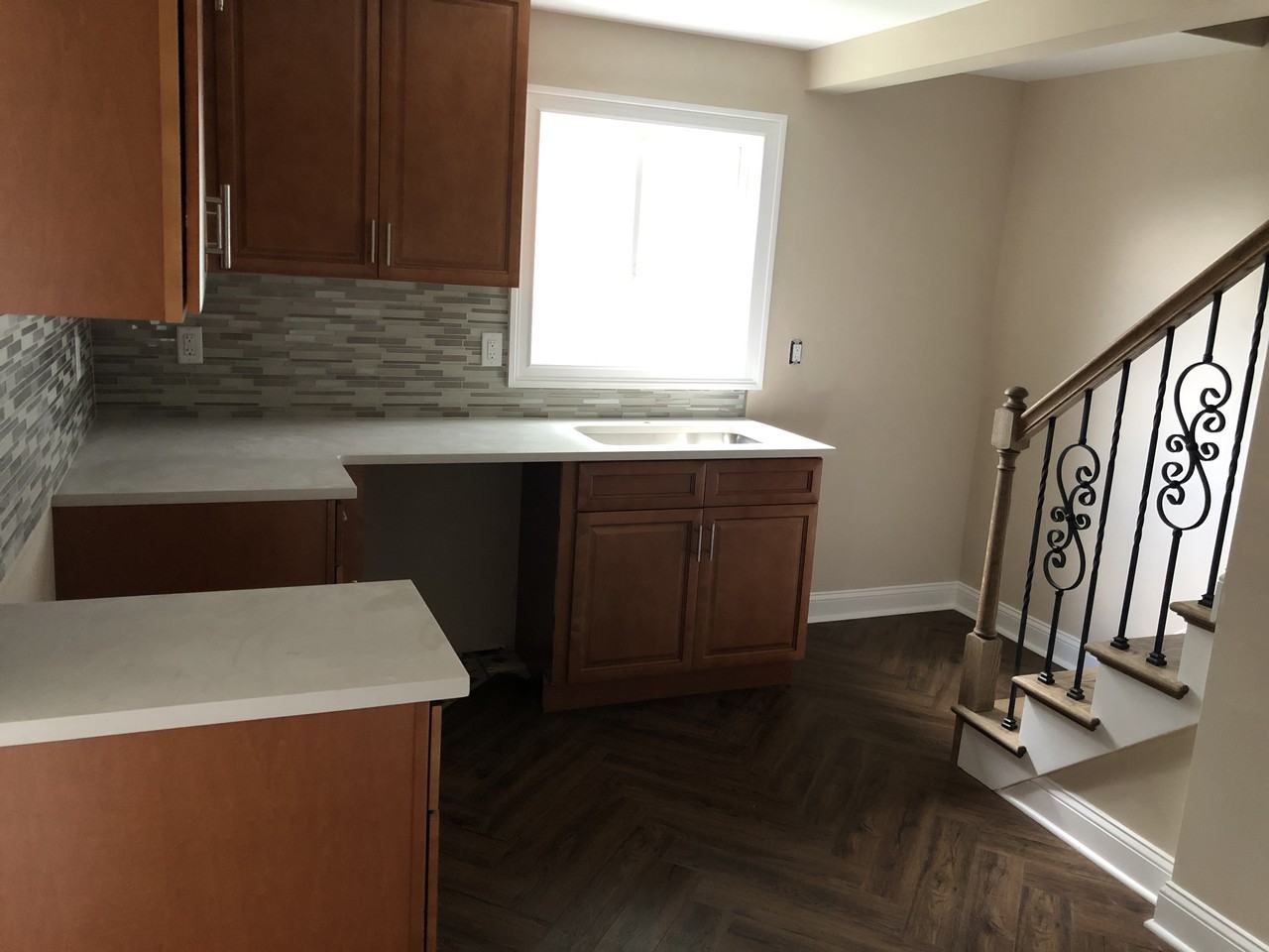 33 Fairview Avenue - Photo 2 of 25