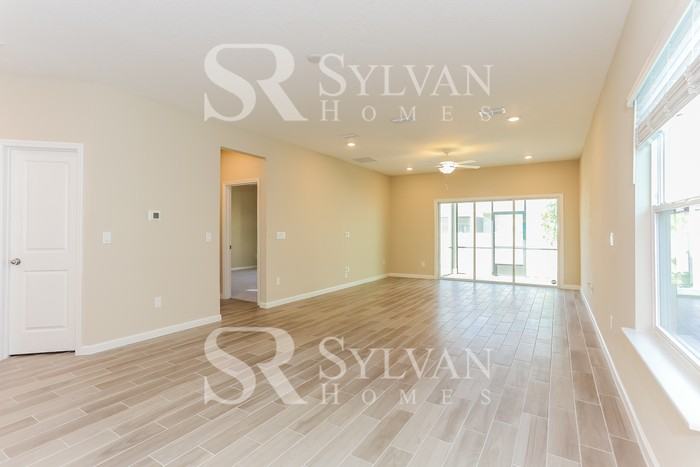 2123 Major Oak St - Photo 2 of 15