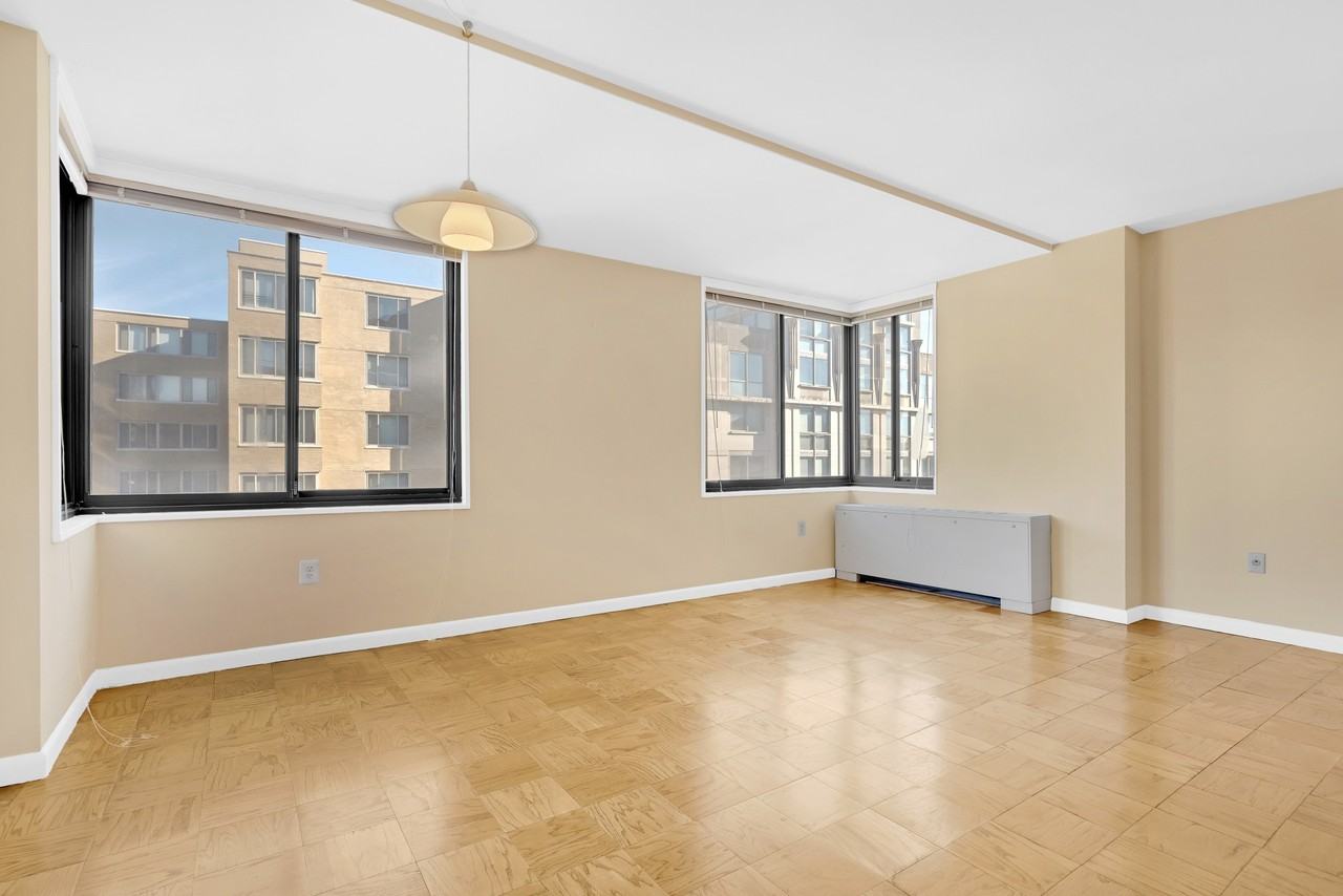 522 21st Street Northwest #708 - Photo 7 of 26