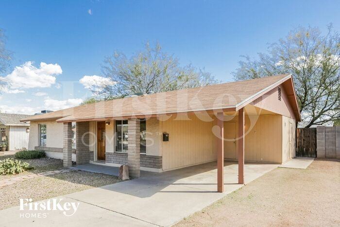 717 E Cornell Dr - Photo 2 of 15