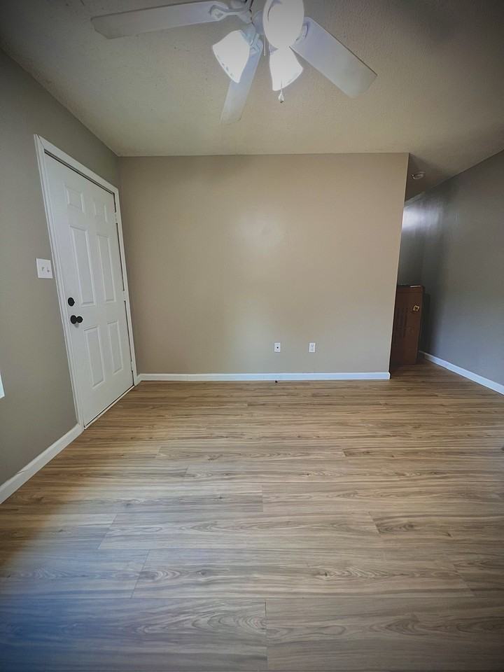 367 E Reedy Fork Rd #NA - Photo 7 of 41
