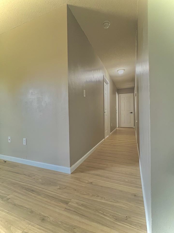 367 E Reedy Fork Rd #NA - Photo 6 of 40