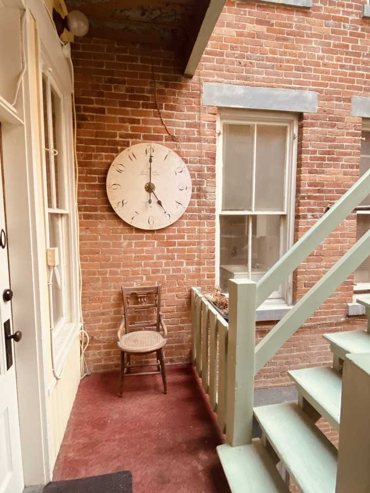 17 Elm Street #10 - Photo 4 of 15