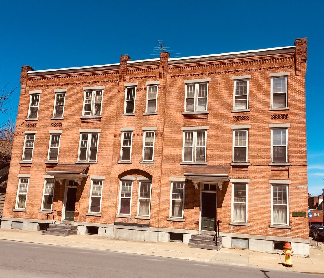 17 Elm Street #10 - Photo 7 of 15