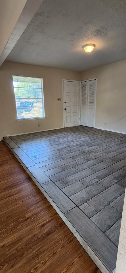 5630 Castle Prince #NA - Photo 3 of 14
