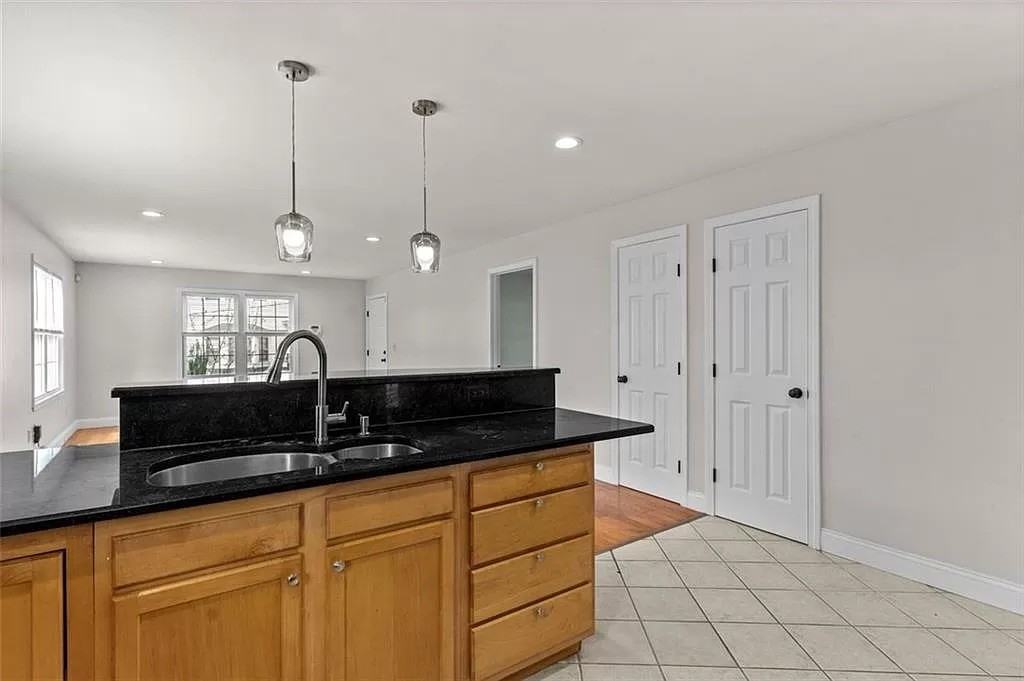 23 Vaughan St #1 - Photo 2 of 6