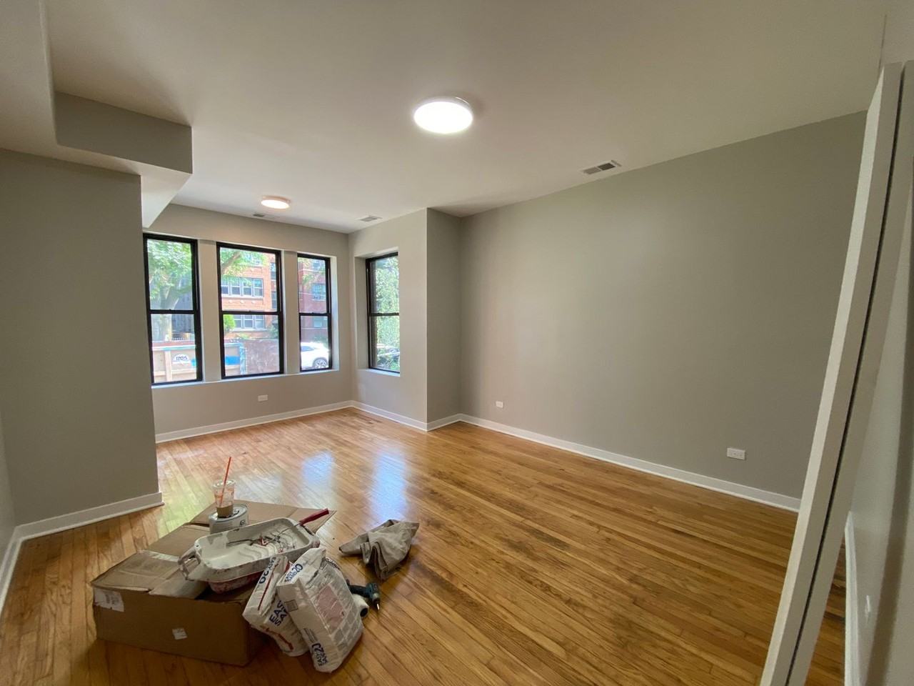 1741 W Wallen Ave #3 - Photo 4 of 11