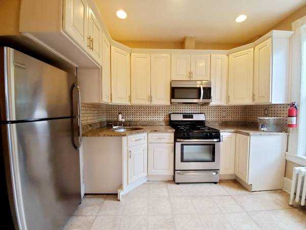 352 57th St #3rdFL - Photo 2 of 12