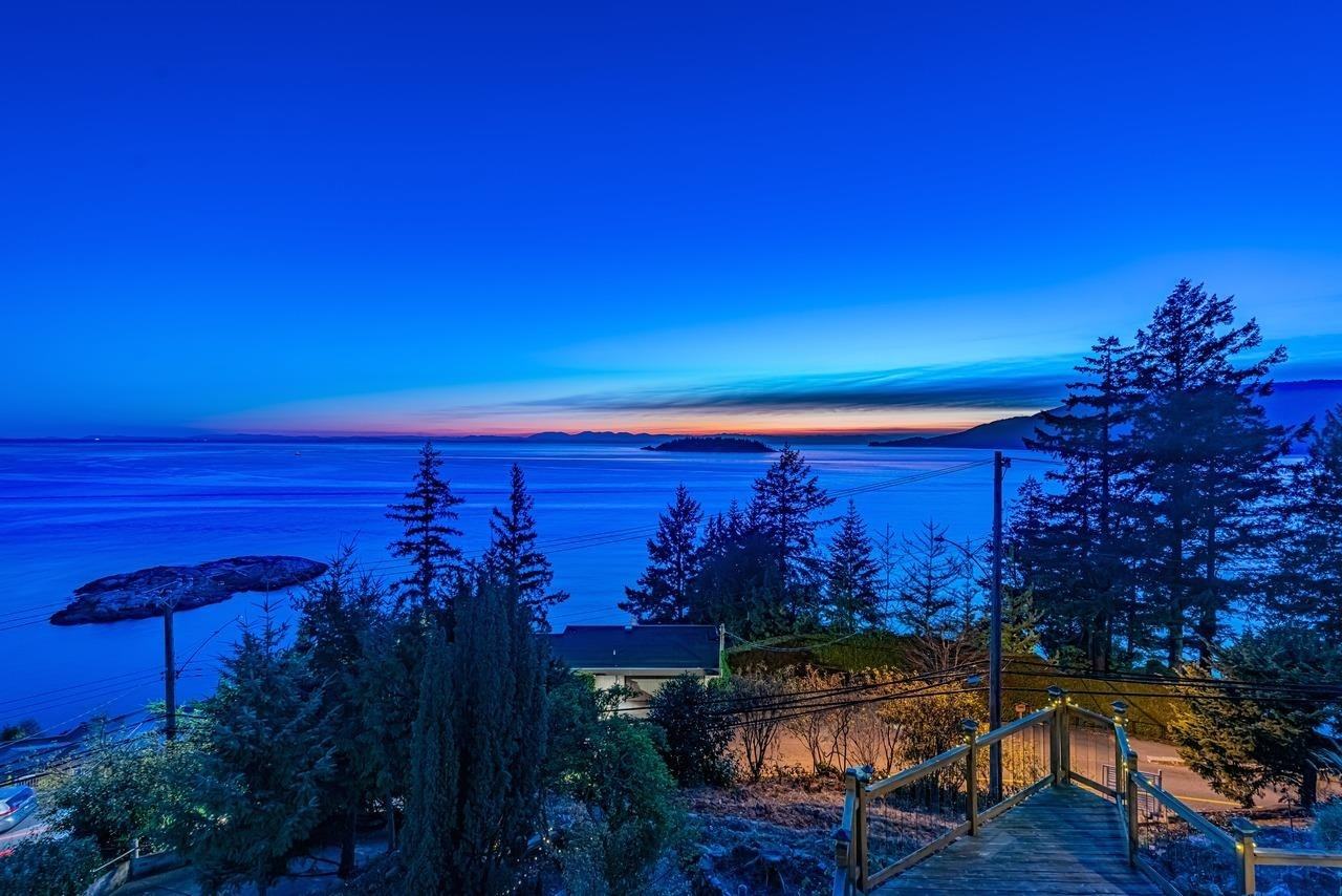 5949 Marine Drive - Photo 2 of 14