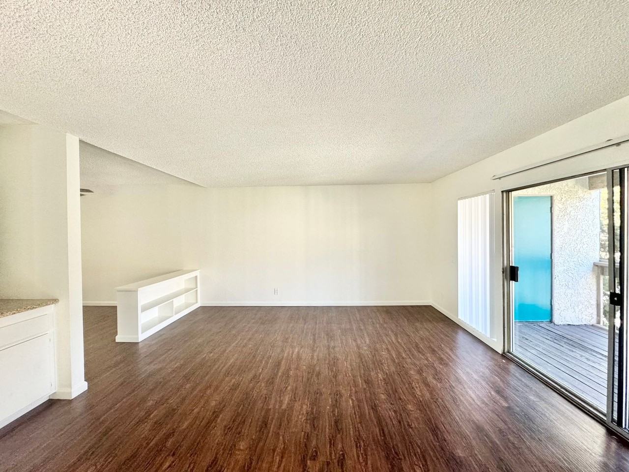 Daisy Apartments - Photo 3 of 18