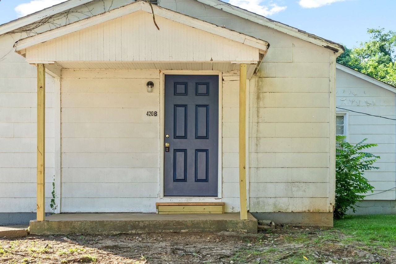 Lafayette Road-420 - Photo 6 of 24