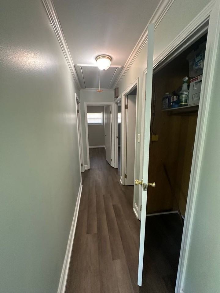 1413 Mark Trail Rd - Photo 4 of 18
