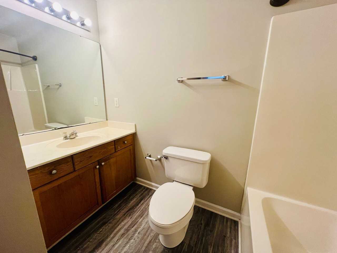 3416 Kelsey Emma Ct - Photo 5 of 17