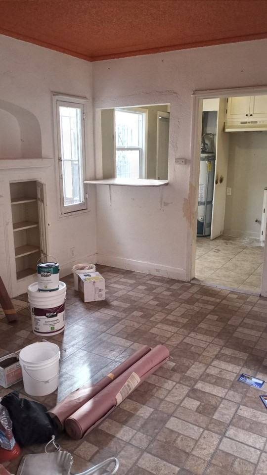 807-809 1/4 W 41st Dr - Photo 3 of 24