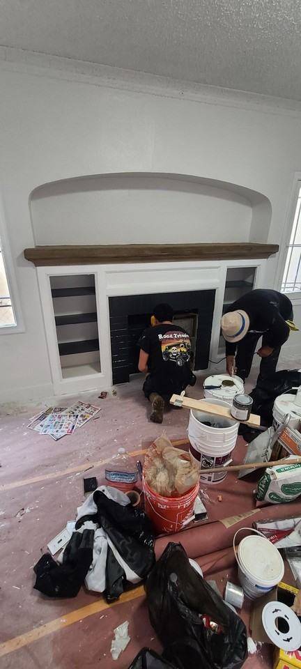 807-809 1/4 W 41st Dr - Photo 6 of 24