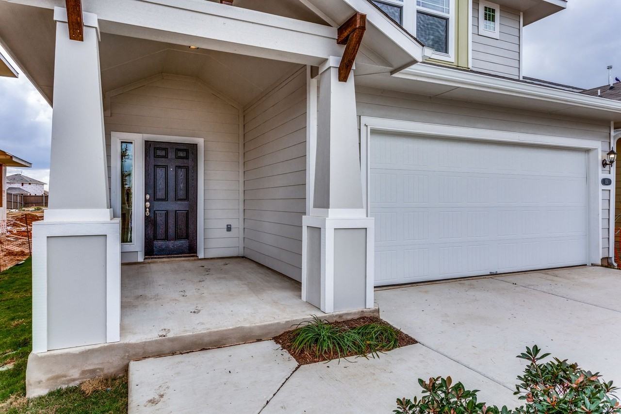 151 Living Reef Dr - Photo 2 of 27