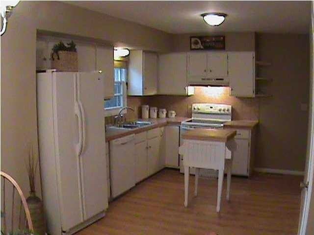 1508 Berry Ave - Photo 2 of 8