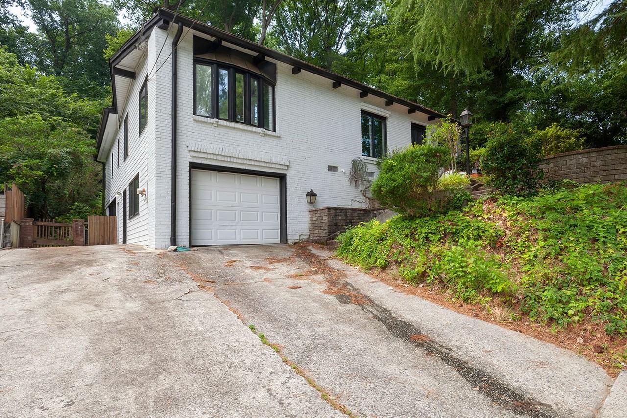2610 Defoors Ferry Rd Nw ##Nw - Photo 2 of 28
