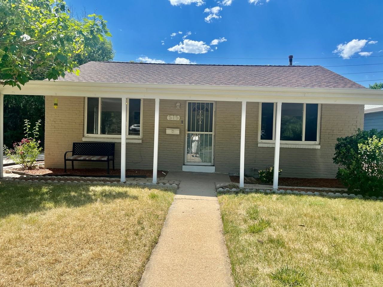 515 Quebec St - Photo 2 of 31