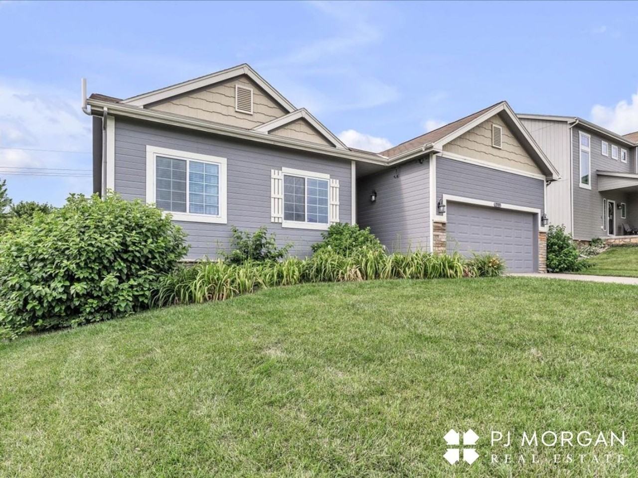 1509 Old Gaelic St - Photo 3 of 28