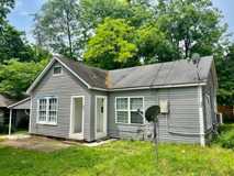 251 N 15th St - Photo 1 of 1