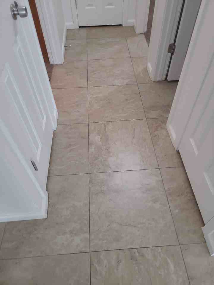 930 W 8th Place Apts LLC - Photo 6 of 16