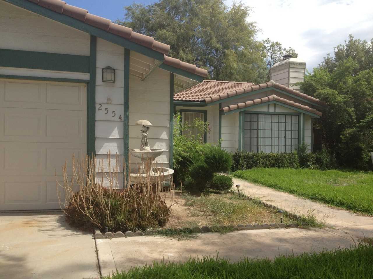 2554 Irvington Ave - Photo 2 of 17