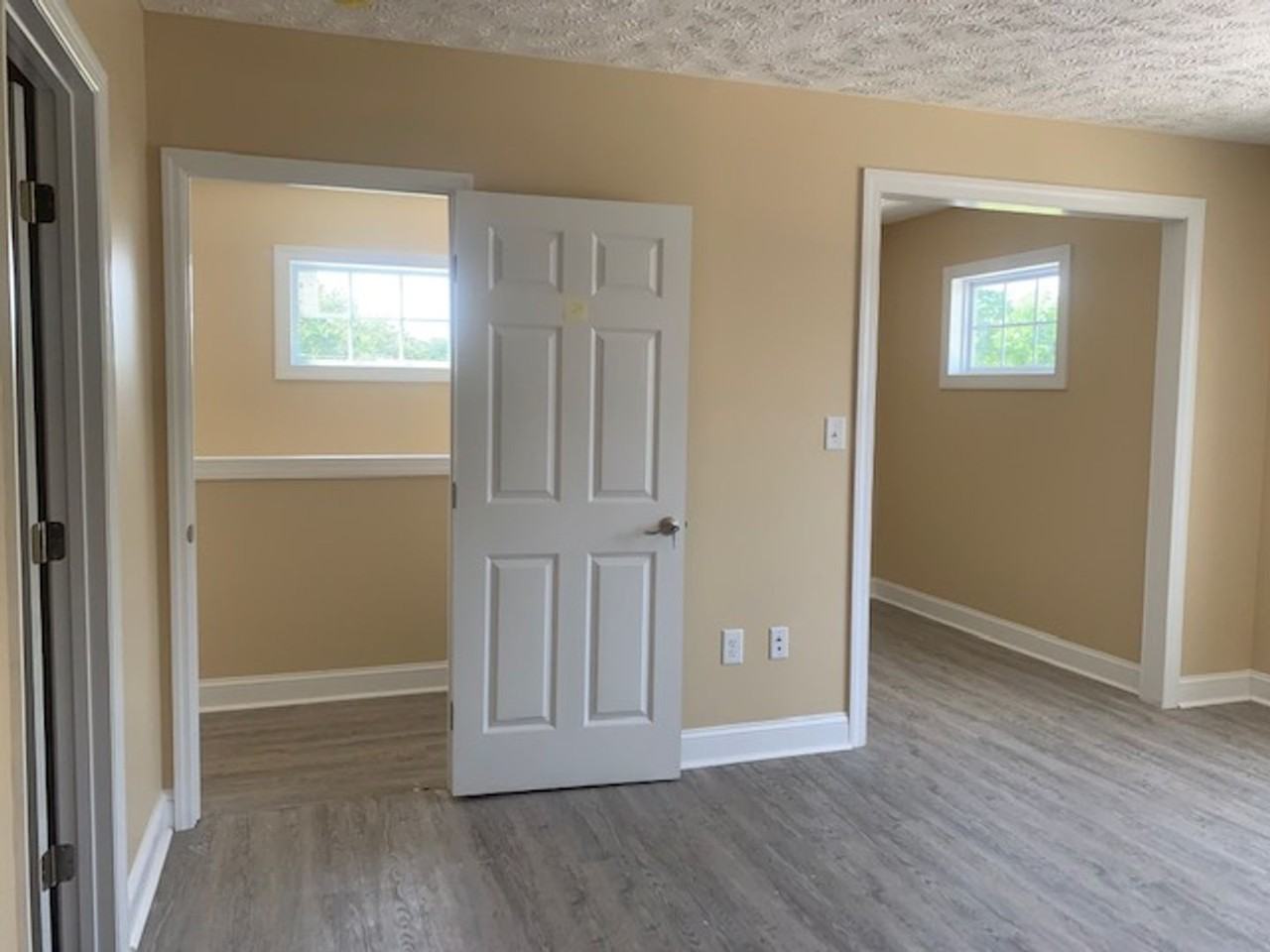 209 Godwin Street - Photo 6 of 14