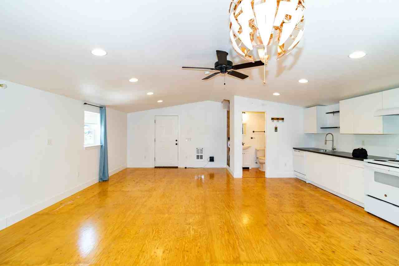 15323 Se Lee Ave - Photo 2 of 5