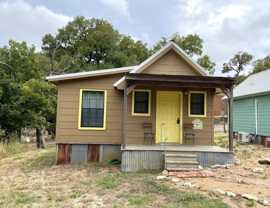 607 Live Oak St - Photo 1 of 1