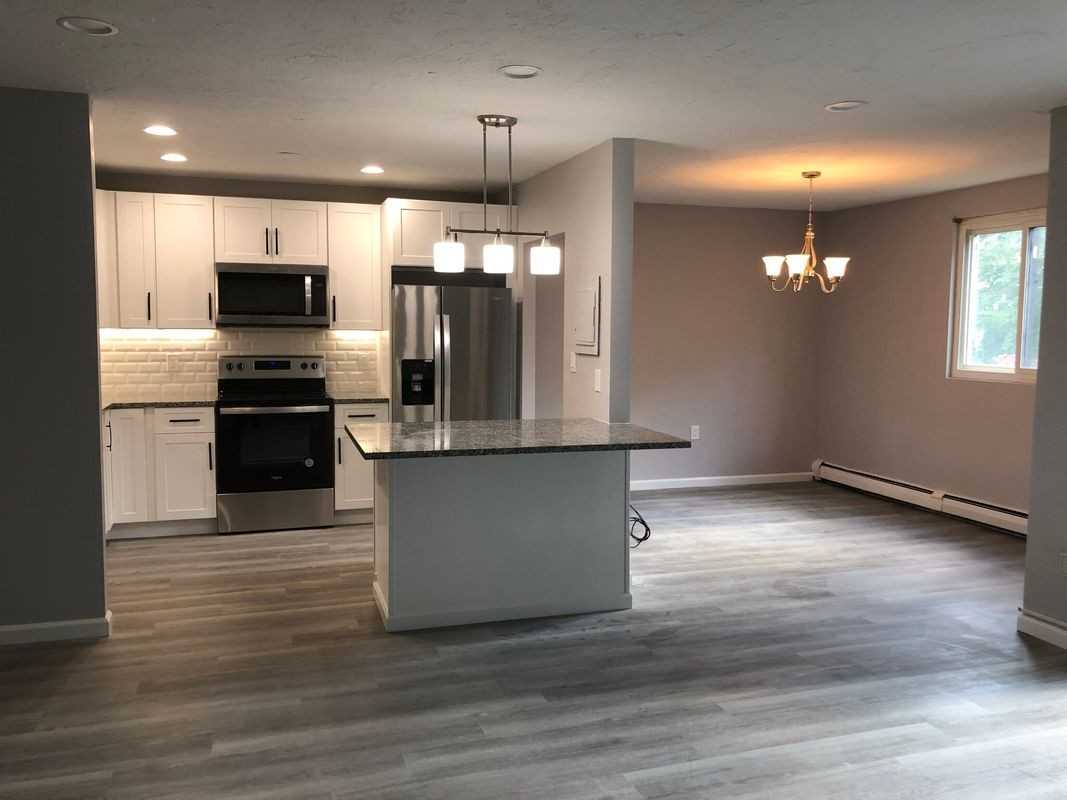 210 Fellsview Ter - Photo 2 of 7