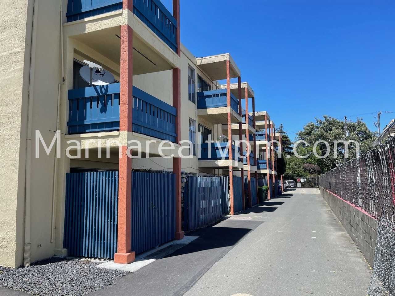 1230 Brookside Drive - Photo 2 of 9