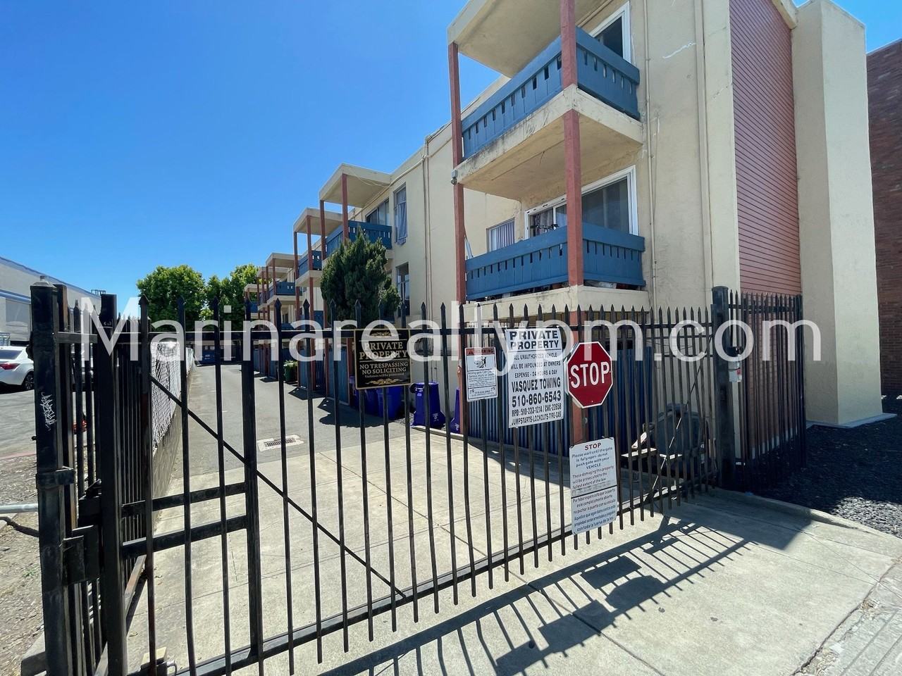 1230 Brookside Drive - Photo 3 of 9